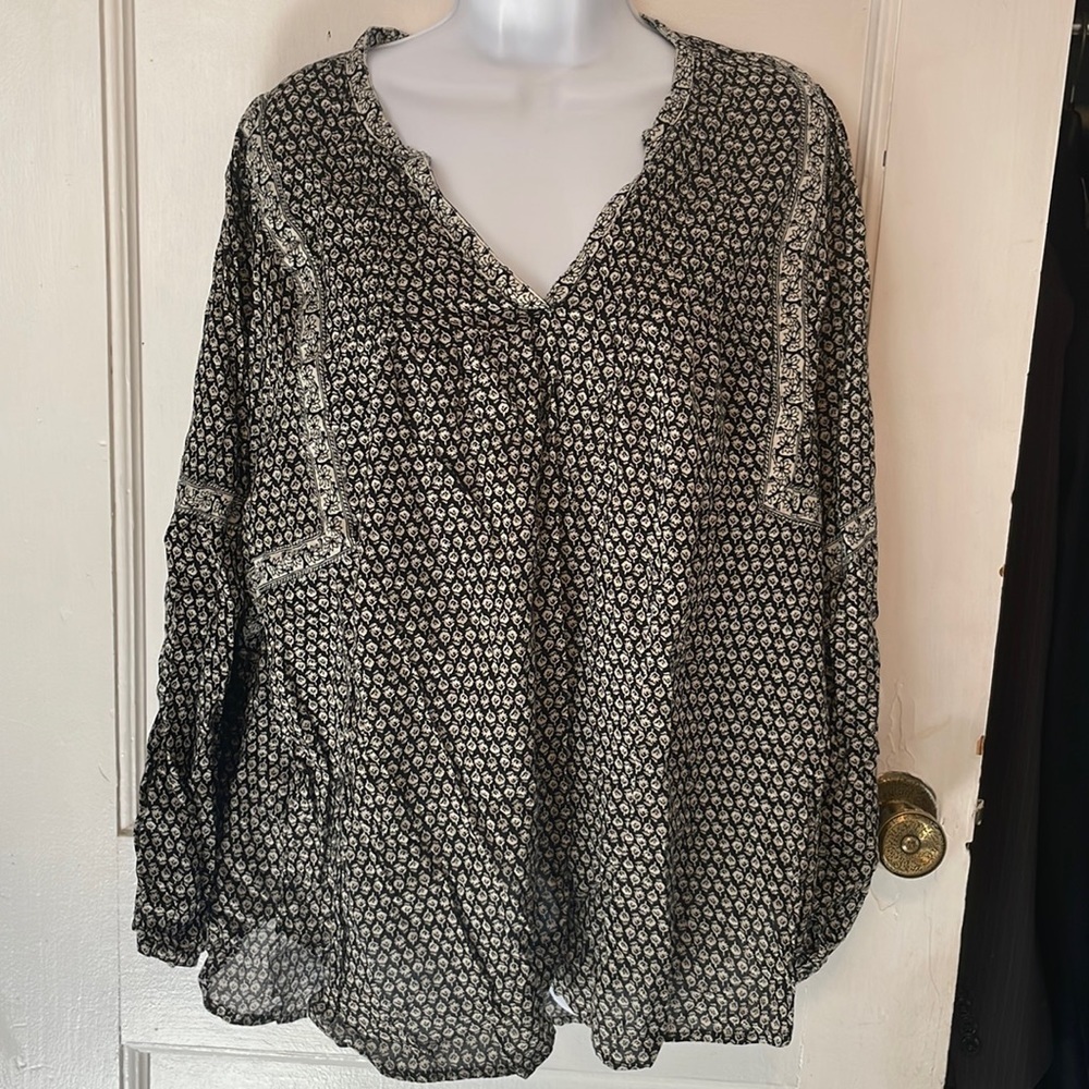 Old navy women’s boho blouse size XL